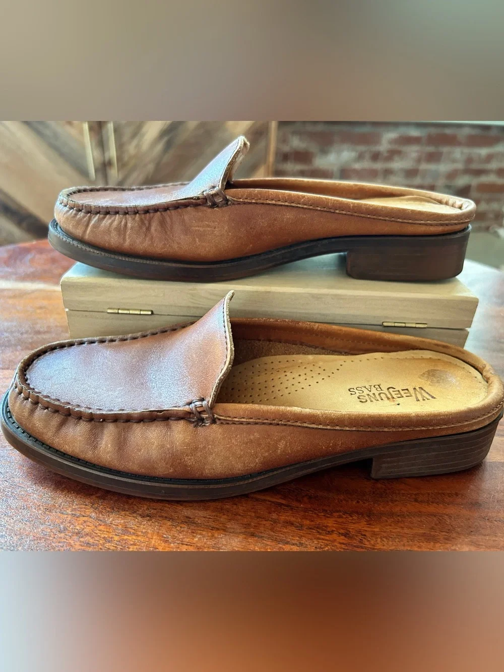 Weejuns Bass Leather Penny Loafer Mules Brown - Size 6